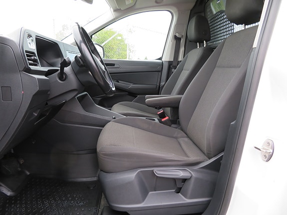 Volkswagen Caddy Maxi 23 of 30
