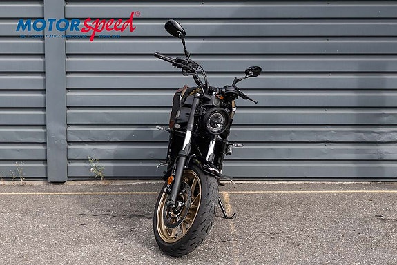 Yamaha XSR 700 Legacy 3 of 8