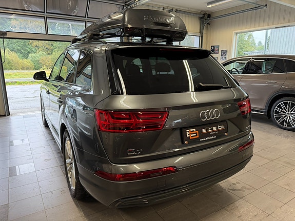 Audi Q7 5 of 30