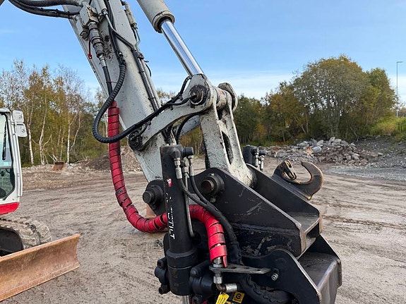 Takeuchi TB 290-2 14 of 30