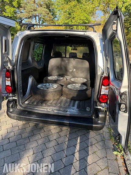 Citroen Berlingo 13 of 16