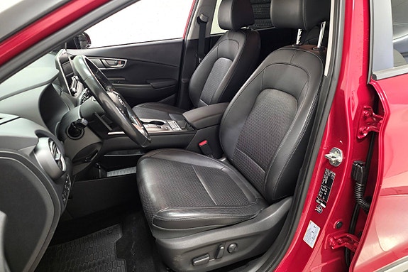 Hyundai Kona 12 of 30