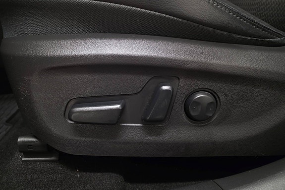 Hyundai Kona 15 of 30