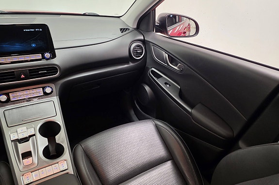 Hyundai Kona 22 of 30