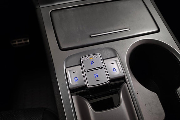 Hyundai Kona 29 of 30