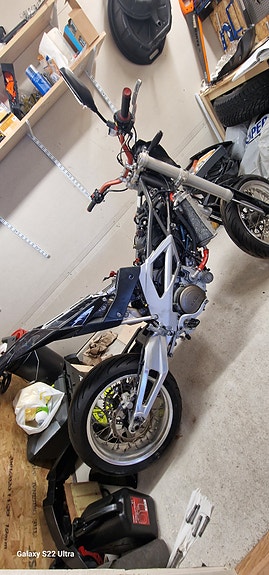 Aprilia SXV 550 prosjekt 11 of 13