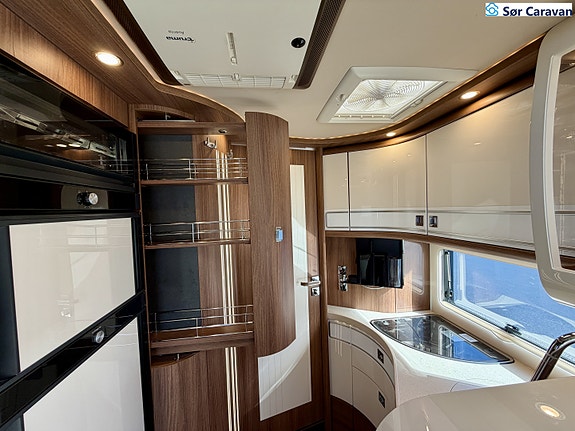 Carthago chic e-line i 50 LE. Litiumsbatteri og HPC støttebein 23 of 30