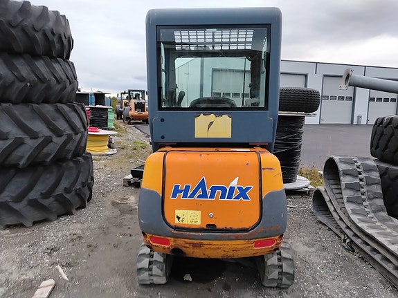 Hanix H15B minigraver 2 of 9