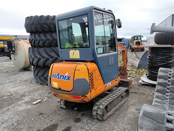 Hanix H15B minigraver 3 of 9