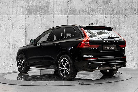 Volvo XC60 5 of 28