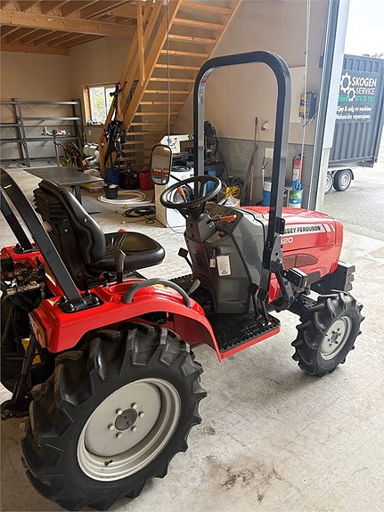 Massey Ferguson 1520 9 of 17