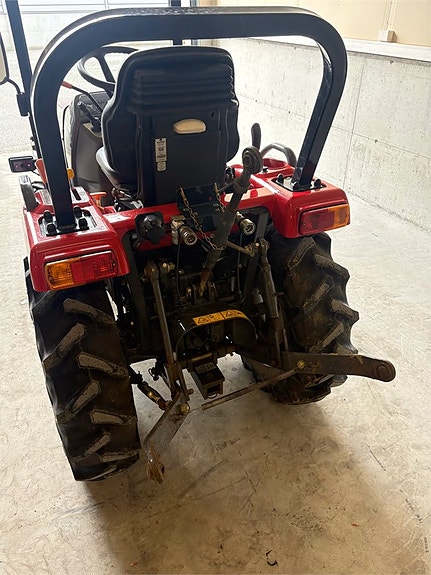 Massey Ferguson 1520 5 of 17