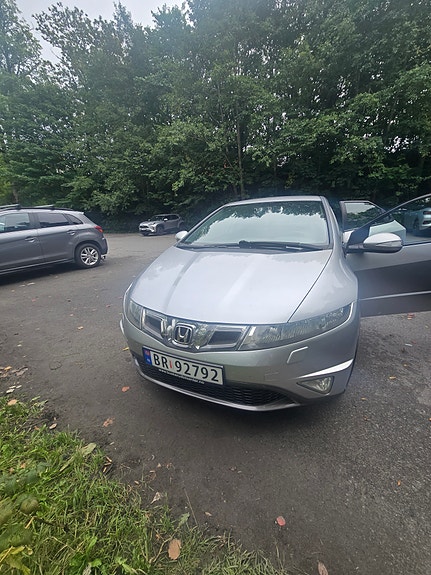 Honda Civic 9 of 12