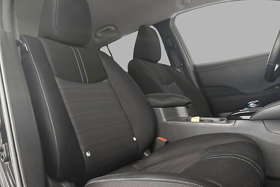 Nissan Leaf 20 of 25