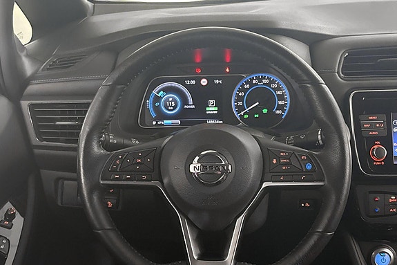 Nissan Leaf 11 of 25