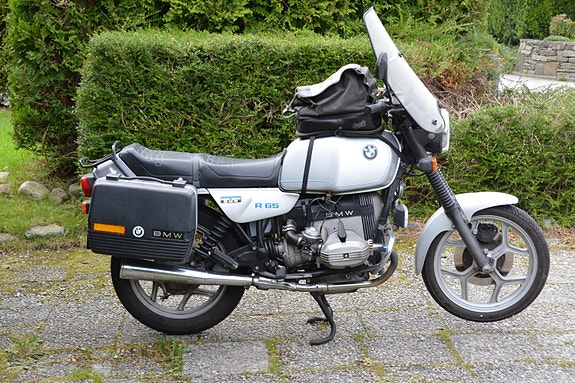 BMW R65 2 of 7