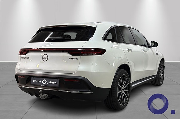 Mercedes-Benz EQC400 8 of 30