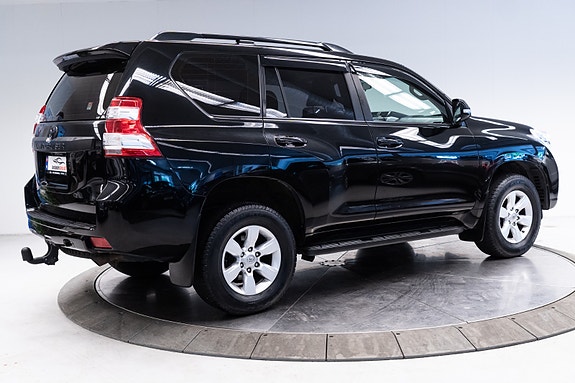 Toyota Land Cruiser 15 of 30