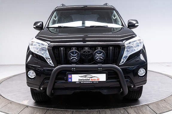 Toyota Land Cruiser 3 of 30
