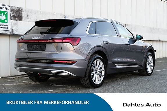 Audi e-tron 7 of 30