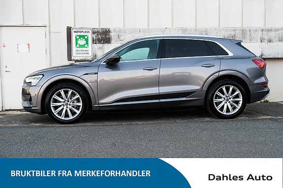 Audi e-tron 11 of 30