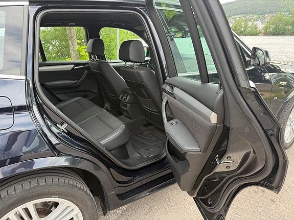 BMW X3 13 of 25