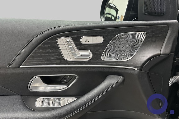 Mercedes-Benz GLE350 de 13 of 20