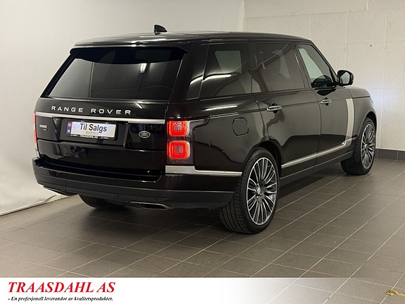 Land Rover Range Rover 11 of 30