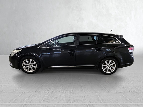 Toyota Avensis 6 of 25