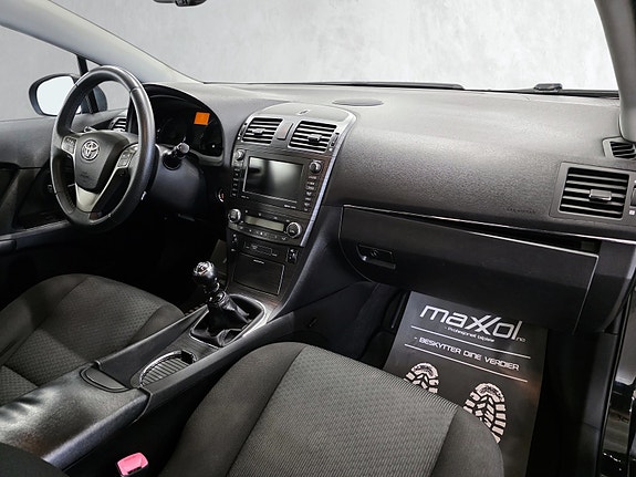 Toyota Avensis 9 of 25