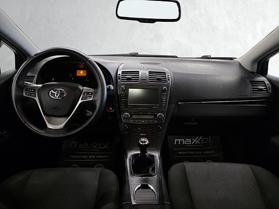 Toyota Avensis 11 of 25