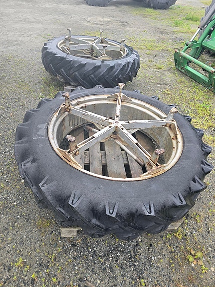 Ford 4600 4 of 9
