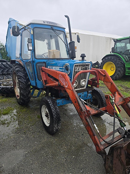 Ford 4600 2 of 9