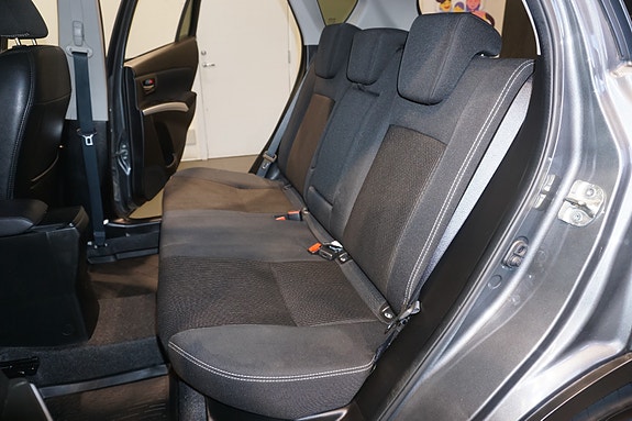 Suzuki SX4 25 of 30