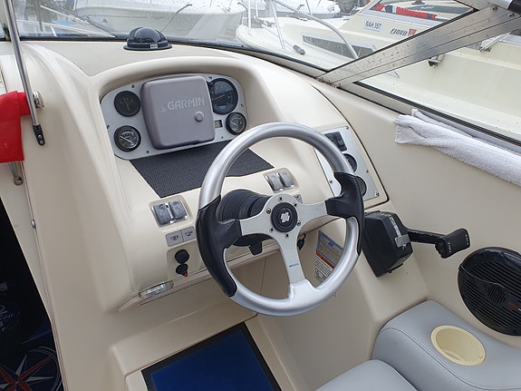 Chris Craft 268 Consept Cruiser 4 of 26