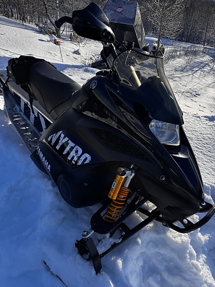 Yamaha FX Nytro 2 of 12