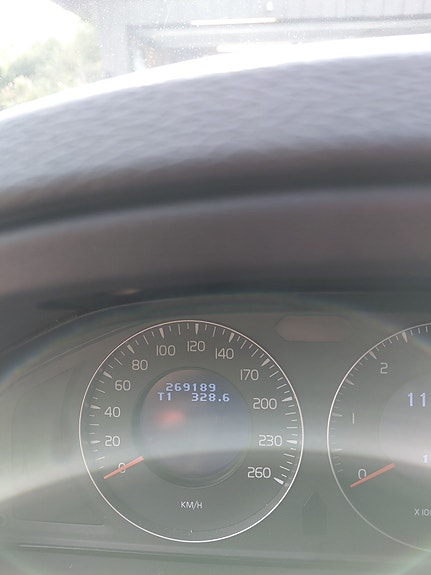 Volvo V70 6 of 14