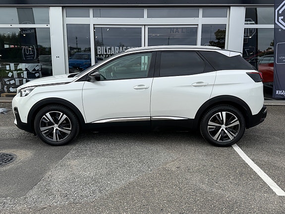 Peugeot 3008 4 of 25
