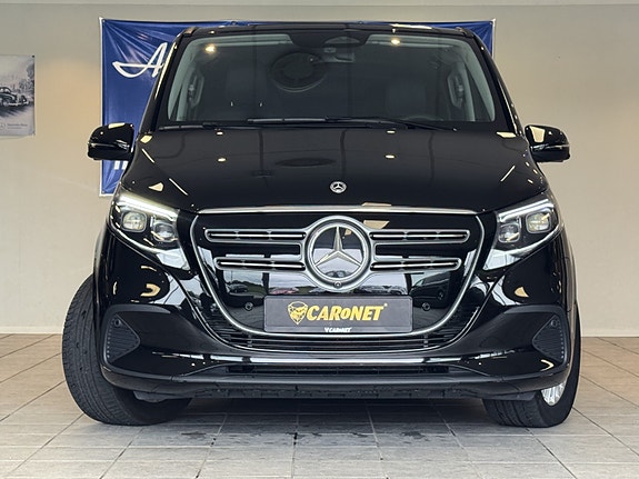 Mercedes-Benz EQV300 7 of 25