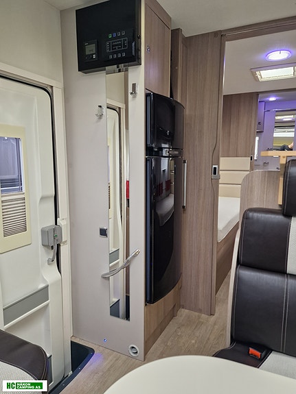 Challenger 377 PROFILE GENESIS med Sykkelstativ, Solcelle og Stekeovn 14 of 30