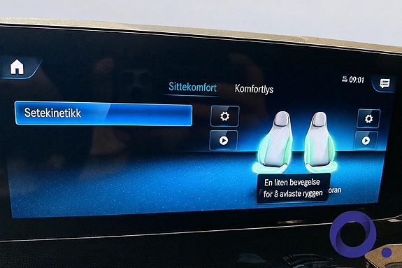 Mercedes-Benz EQA300 23 of 25
