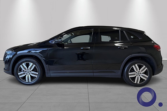 Mercedes-Benz EQA300 2 of 25
