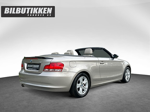 BMW 118i 5 of 21