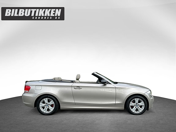 BMW 118i 6 of 21