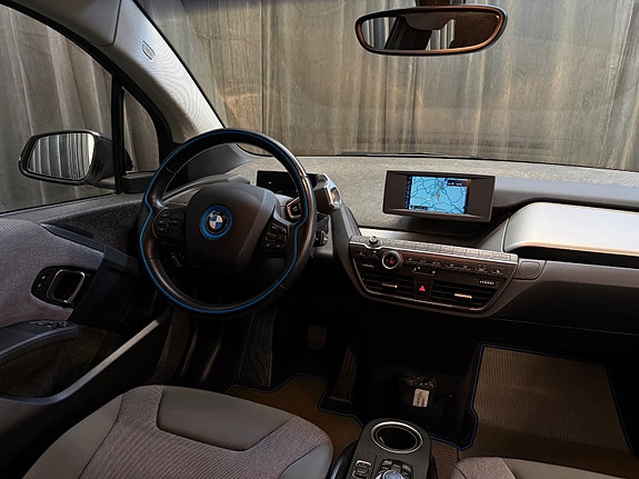 BMW i3 17 of 30
