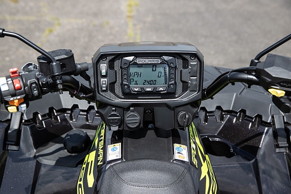 Polaris Sportsman XP 1000 S EPS 2-UP ATV traktor T3b/T1a – Super Graphite 9 of 26