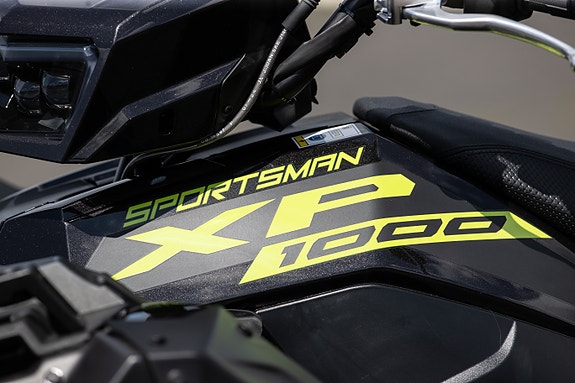 Polaris Sportsman XP 1000 S EPS 2-UP ATV traktor T3b/T1a – Super Graphite 13 of 26