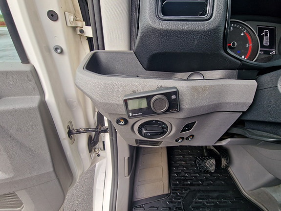 Volkswagen Crafter 19 of 30