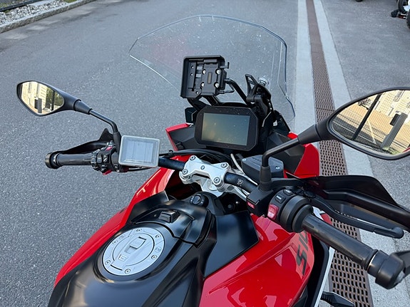 BMW S 1000 XR 4 of 8