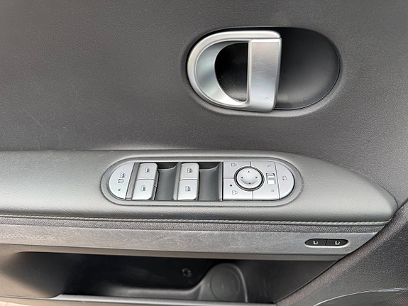 Hyundai Ioniq 5 30 of 30